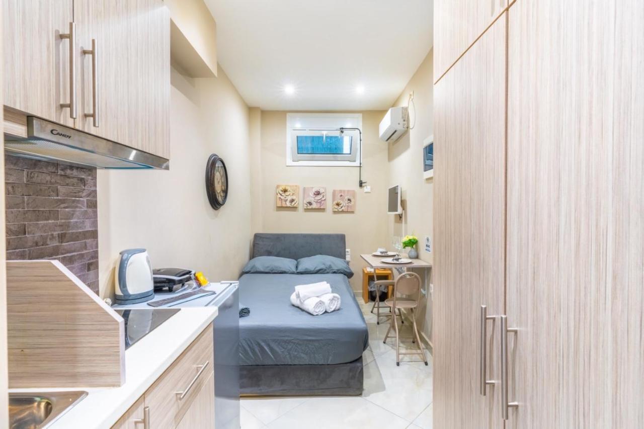AIOLOS LUXURY apartment 2 Atenas Exterior foto