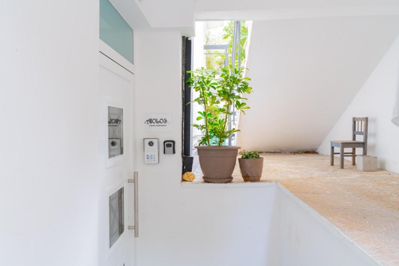 AIOLOS LUXURY apartment 2 Atenas Exterior foto